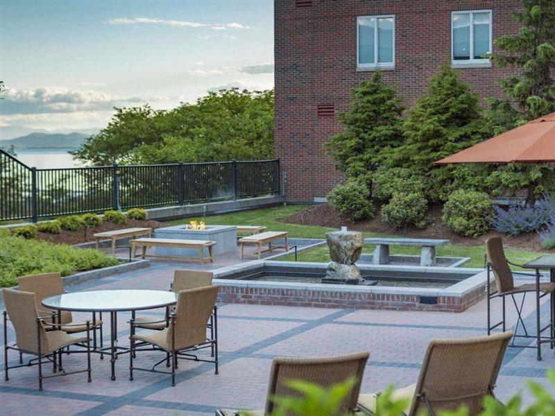 Courtyard Burlington Harbor Hotel Luaran gambar